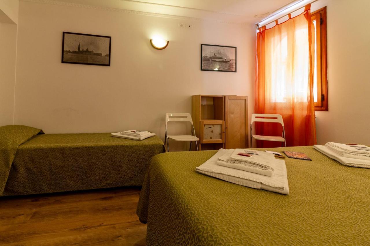 Veneziacentopercento Rooms Bagian luar foto