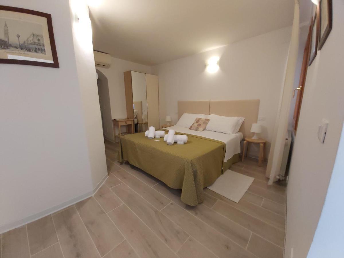 Veneziacentopercento Rooms Bagian luar foto