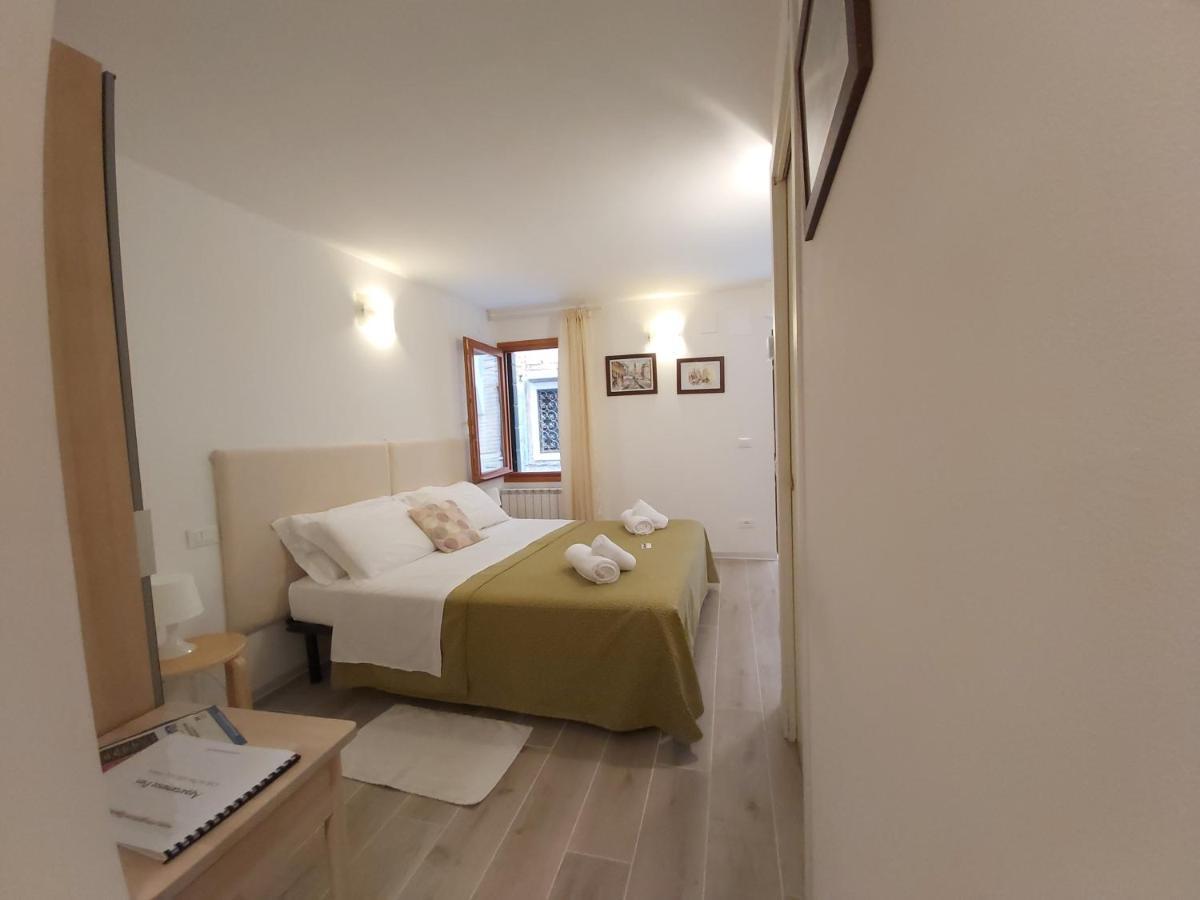 Veneziacentopercento Rooms Bagian luar foto