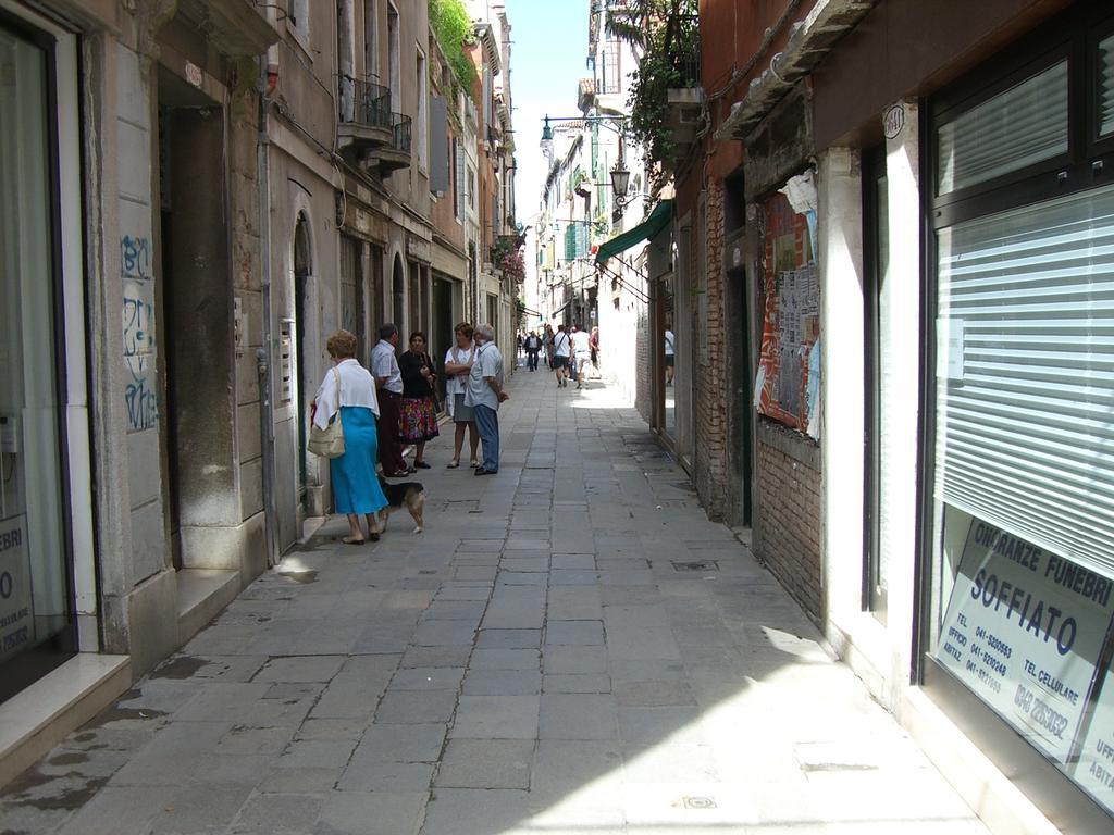 Veneziacentopercento Rooms Ruang foto